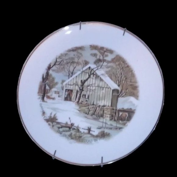 "The Old Homestead In Winter" Currier & Ives Decorated Plate W/Wall Plate Hanger - Picture 1 of 7